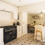 Alexander House 別荘 *