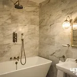 펜션 Alexander House